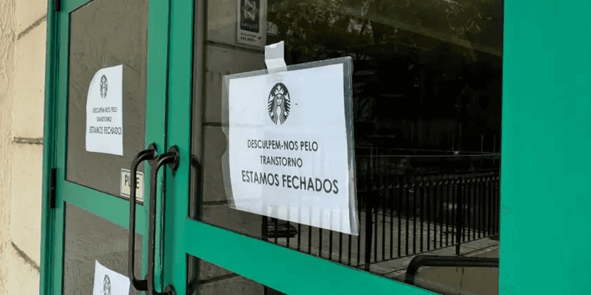 Loja do Starbucks fechada (Foto: Reprodução, Folha Uol) Loja do Starbucks fechada (Foto: Reprodução, Folha Uol)