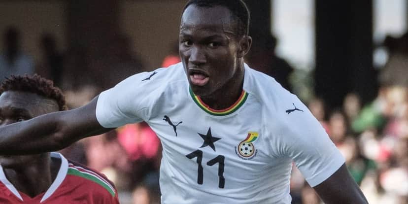 Raphael Dwamena é o jogador da seleção de Gana que morreu em campo (Foto: Reprodução/ Internet) Raphael Dwamena é o jogador da seleção de Gana que morreu em campo (Foto: Reprodução/ Internet)