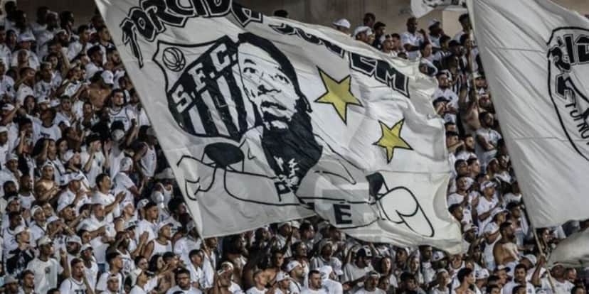 Torcida do Santos - Foto: Internet Torcida do Santos - Foto: Internet