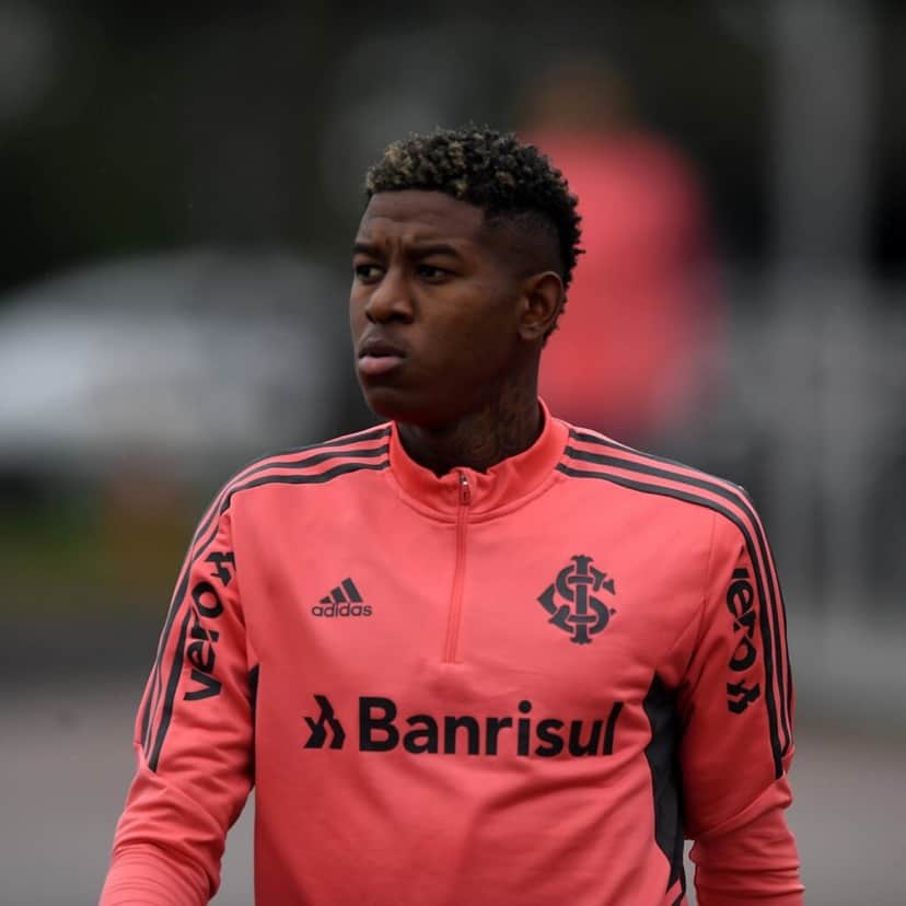 Vitão, craque de futebol do Internacional (Reprodução: Divulgação) Vitão, craque de futebol do Internacional (Reprodução: Divulgação)