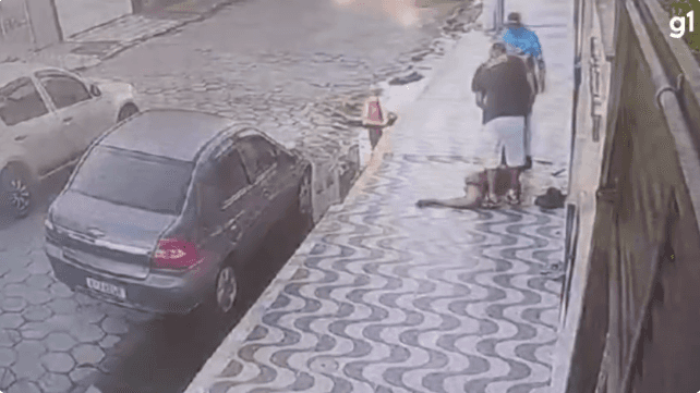 Homem é espancado até a morte por conta de acusação de estupro (Foto: Divulgação) Homem é espancado até a morte por conta de acusação de estupro (Foto: Divulgação)