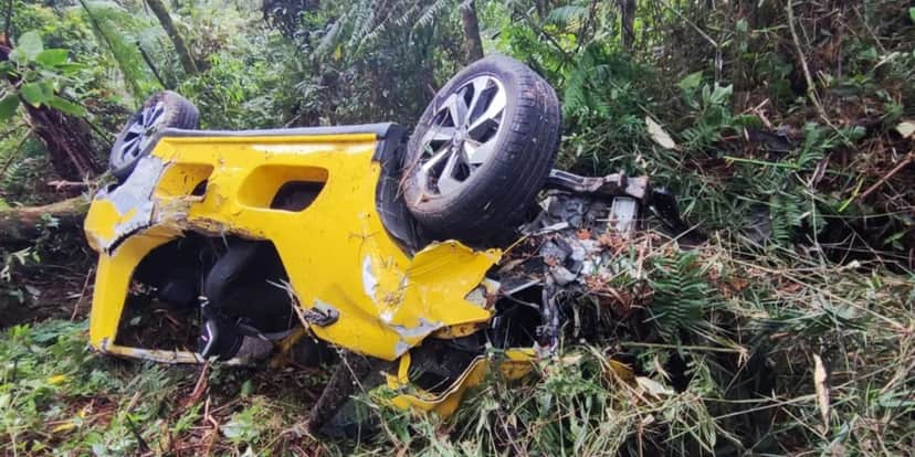 Cantor sertanejo morre após cair com carro em ribanceira em SC (Foto: Reprodução/ Internet) Cantor sertanejo morre após cair com carro em ribanceira em SC (Foto: Reprodução/ Internet)