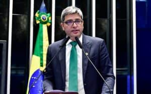 O senador Carlos Portinho foi o relator da matéria (Foto: Reprodução / Internet) O senador Carlos Portinho foi o relator da matéria (Foto: Reprodução / Internet)