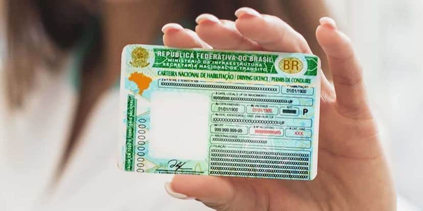 CNH é um documento obrigatório para quem quer conduzir um veículo (Reprodução: Internet) CNH é um documento obrigatório para quem quer conduzir um veículo (Reprodução: Internet)