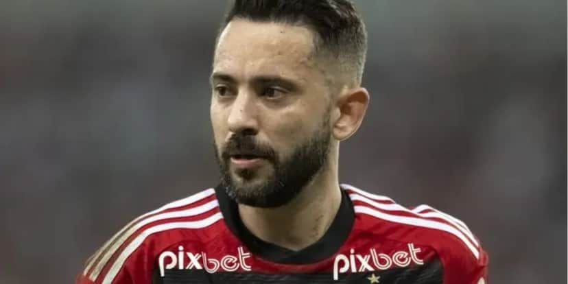 Everton Ribeiro (Foto: Reprodução/ Internet) Everton Ribeiro (Foto: Reprodução/ Internet)