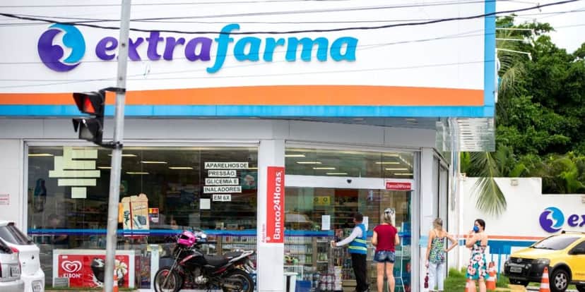 A Extrafarma teve todas as suas unidades compradas pela Pague Menos (Reprodução: Internet) A Extrafarma teve todas as suas unidades compradas pela Pague Menos (Reprodução: Internet)