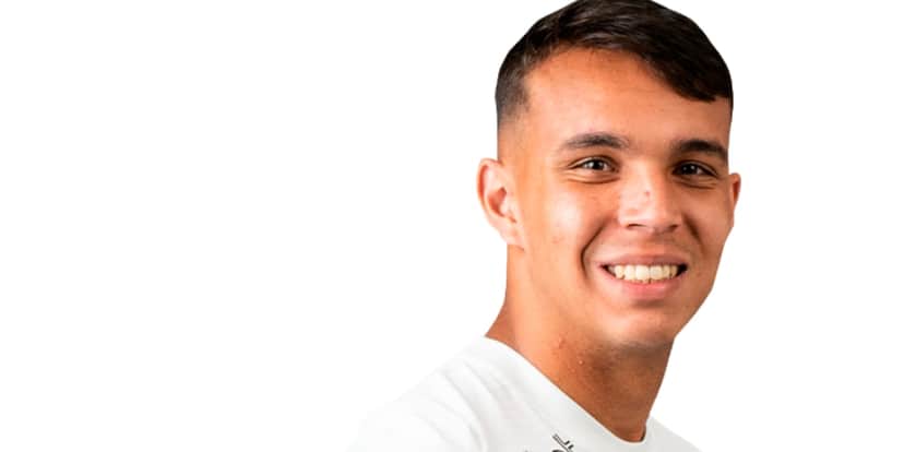 Giovane é atacante do time (Foto: Divulgação/Corinthians) Giovane é atacante do time (Foto: Divulgação/Corinthians)