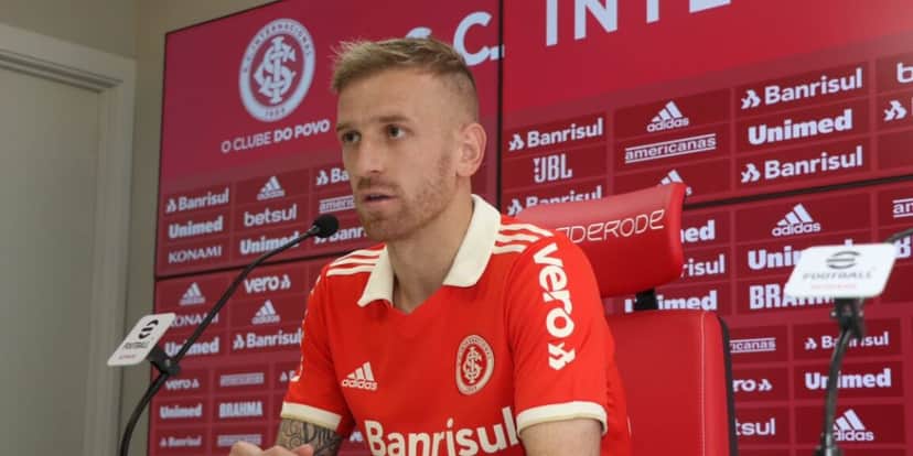 Pedro Henrique cehgou no Inter em Abril de 2022.- (Foto: Internet) Pedro Henrique cehgou no Inter em Abril de 2022.- (Foto: Internet)