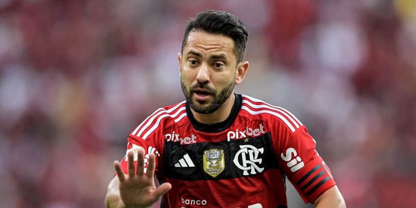 Everton Ribeiro está na mira do Internacional - (Foto: Internet) Everton Ribeiro está na mira do Internacional - (Foto: Internet)