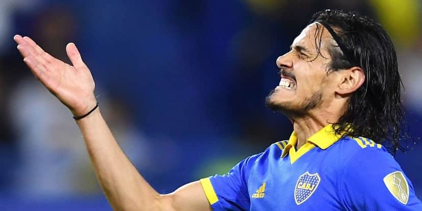 Cavani foi ofereido à Gigante do futebol brasileiro - (Foto: Internet)
