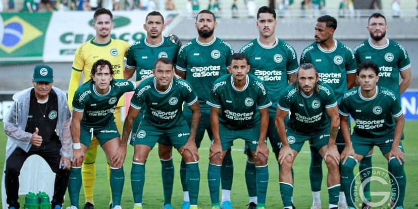 Time do Goiás - (Foto: Internet) Time do Goiás - (Foto: Internet)