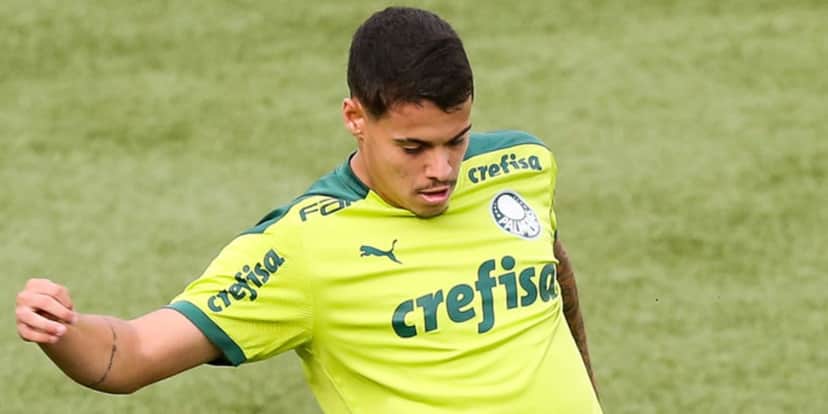 Lucas Freitas de 22 anos tem contrato com o Palmeias até 2025 - (Foto: Internet) Lucas Freitas de 22 anos tem contrato com o Palmeias até 2025 - (Foto: Internet)