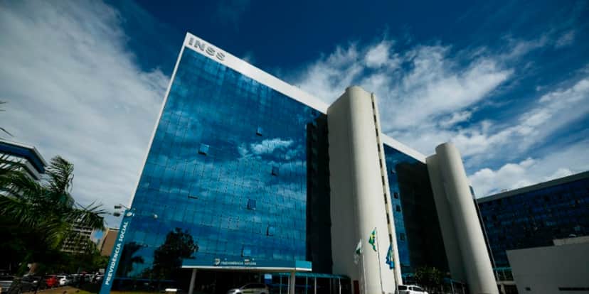 É possível saber se seu nome está na lista das pessoas que vão receber dinheiro do INSS (Foto: Divulgação) É possível saber se seu nome está na lista das pessoas que vão receber dinheiro do INSS (Foto: Divulgação)