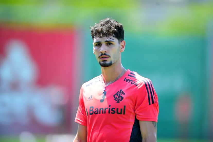 Johnny do Internacional, fecha contrato com time de fora e sai no fim de 2023 (Foto: Divulgação) Johnny do Internacional, fecha contrato com time de fora e sai no fim de 2023 (Foto: Divulgação)