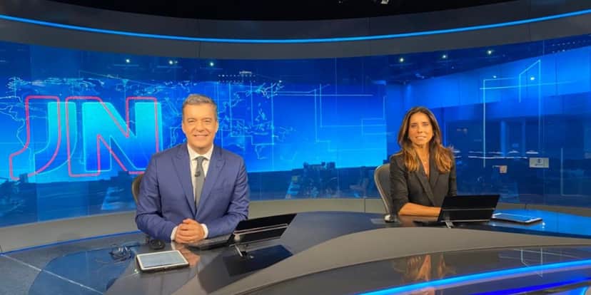 Kovalick e Mônica Teixeira no Jornal Nacional - Foto: Reprodução/Globo Kovalick e Mônica Teixeira no Jornal Nacional - Foto: Reprodução/Globo