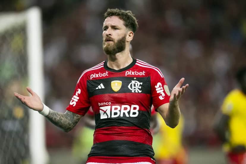 Jogador Léo Pereira (Foto: Reprodução)