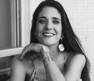 Cantora famosa perdeu luta contra doença fatal (Foto: Reprodução / Internet) Cantora famosa perdeu luta contra doença fatal (Foto: Reprodução / Internet)