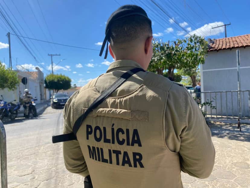 Polícia Militar encontrou corpo da vítima (Foto: Divulgação) Polícia Militar encontrou corpo da vítima (Foto: Divulgação)
