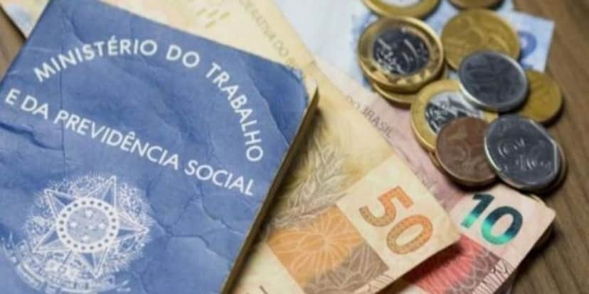 Salário (Reprodução/Internet) Salário (Reprodução/Internet)