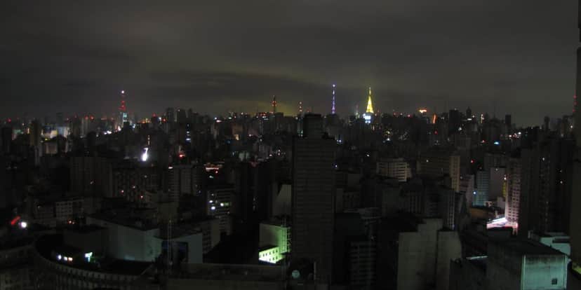 Bairros de São Paulo ficaram até 7 dias sem luz (Reprodução: Internet) Bairros de São Paulo ficaram até 7 dias sem luz (Reprodução: Internet)