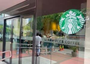SouthRock diz que segue operando marca Starbucks no Brasil (Foto: Reprodução / Internet) SouthRock diz que segue operando marca Starbucks no Brasil (Foto: Reprodução / Internet)