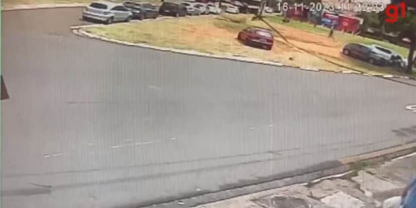 O homem foi morto no canto esquerdo superior da imagem (Reprodução: Internet) O homem foi morto no canto esquerdo superior da imagem (Reprodução: Internet)