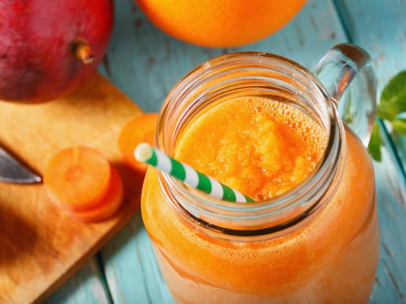 Suco de cenoura com manga e laranja (Reprodução/Internet) Suco de cenoura com manga e laranja (Reprodução/Internet)