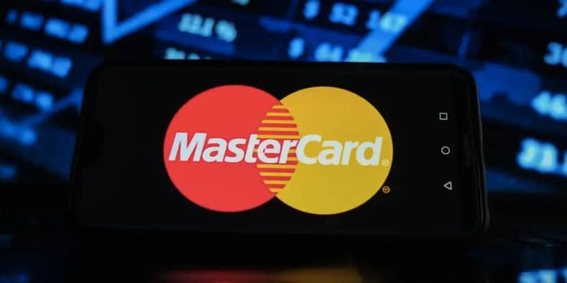Celular com aplicativo da Mastercard (Foto: Reprodução / Internet) Celular com aplicativo da Mastercard (Foto: Reprodução / Internet)