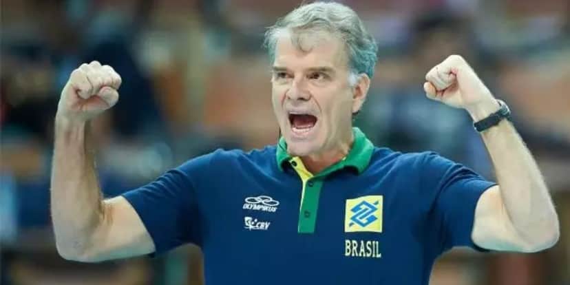 Bocardi para jornal com contratação: "Tem um novo técnico" - (Foto Internet) Bocardi para jornal com contratação: "Tem um novo técnico" - (Foto Internet)