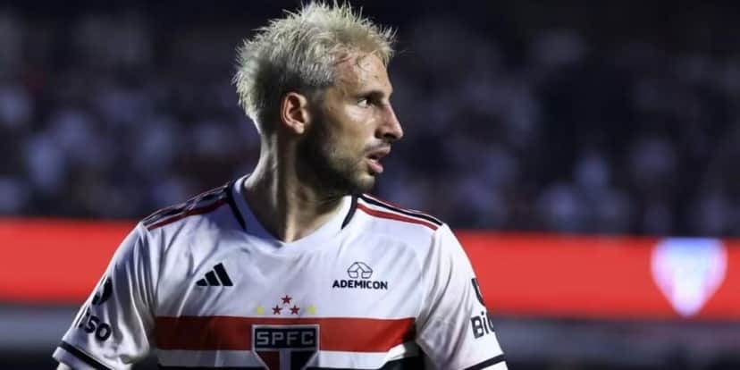 Calleri é dos jogadores de futebol favoritos do Tricolor (Foto: Marcello Zambrana / AFP) Calleri é dos jogadores de futebol favoritos do Tricolor (Foto: Marcello Zambrana / AFP)