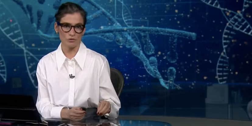 Renata Vasconcellos no Jornal Nacional (Foto: Reprodução / Globo) Renata Vasconcellos no Jornal Nacional (Foto: Reprodução / Globo)