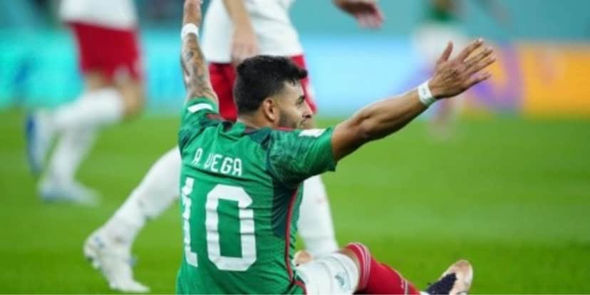 O meio-campista é o camisa 10 d seleção mexicana (Reprodução: Internet) O meio-campista é o camisa 10 d seleção mexicana (Reprodução: Internet)