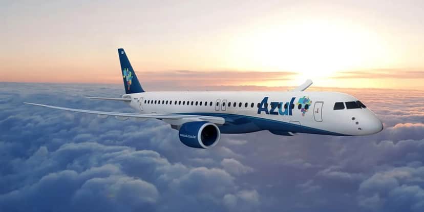 Avião da companhia aérea Azul (Foto: Reprodução: Internet) Avião da companhia aérea Azul (Foto: Reprodução: Internet)