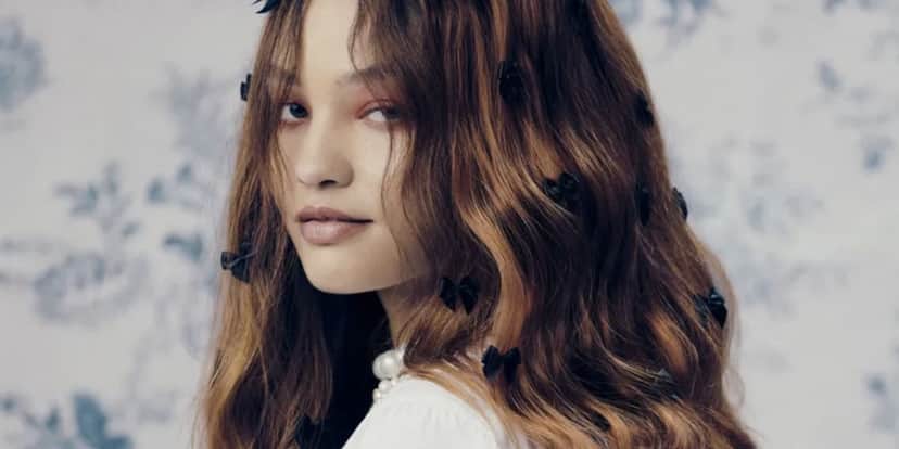 Mulher sem cabelo oleoso (Foto: Reprodução / Vogue) Mulher sem cabelo oleoso (Foto: Reprodução / Vogue)