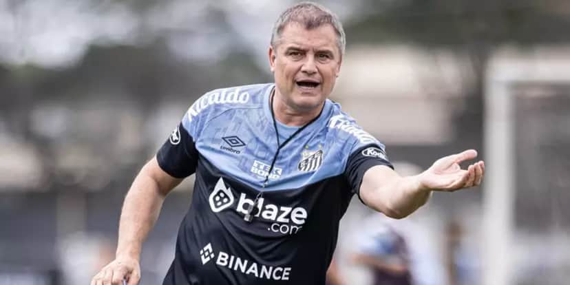 Diego Aguirre foi técnico do Santos (Foto: Divulgação) Diego Aguirre foi técnico do Santos (Foto: Divulgação)
