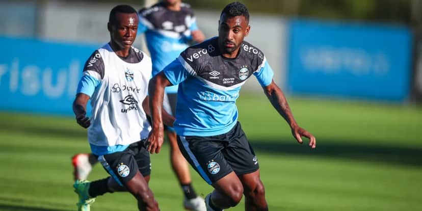 Everton Galdino é atacante (Foto: Lucas Uebel/Grêmio) Everton Galdino é atacante (Foto: Lucas Uebel/Grêmio)