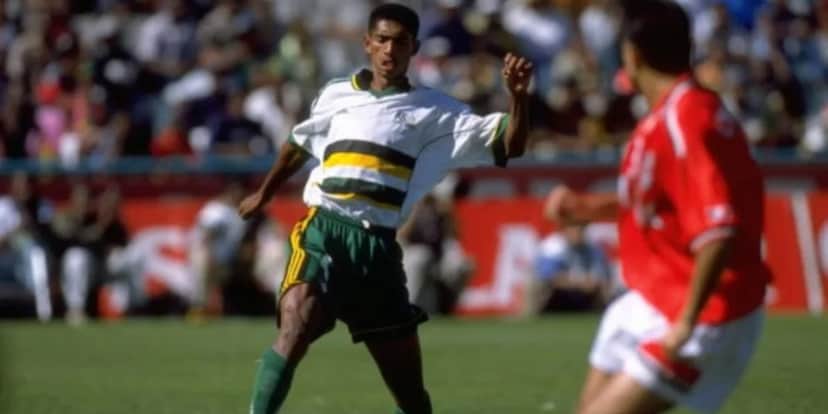 Ex-jogador de futebol e que fez parte de seleção morre em acidente trágico com a família (Foto: Divulgação) Ex-jogador de futebol e que fez parte de seleção morre em acidente trágico com a família (Foto: Divulgação)