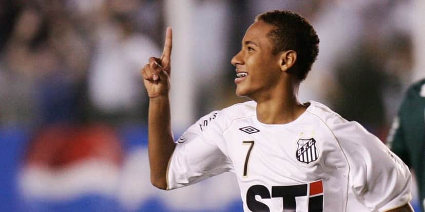 Neymar chegou ao Santos em 2003 - (Foto: Internet) Neymar chegou ao Santos em 2003 - (Foto: Internet)