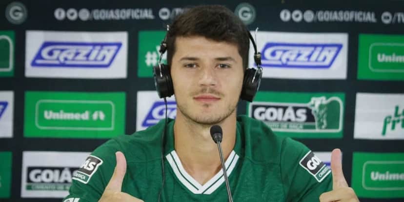 Corinthians deve contratar Goiás para disputas de 2024 (Foto: Rosiron Rodrigues/Goiás E.C.) Corinthians deve contratar Goiás para disputas de 2024 (Foto: Rosiron Rodrigues/Goiás E.C.)