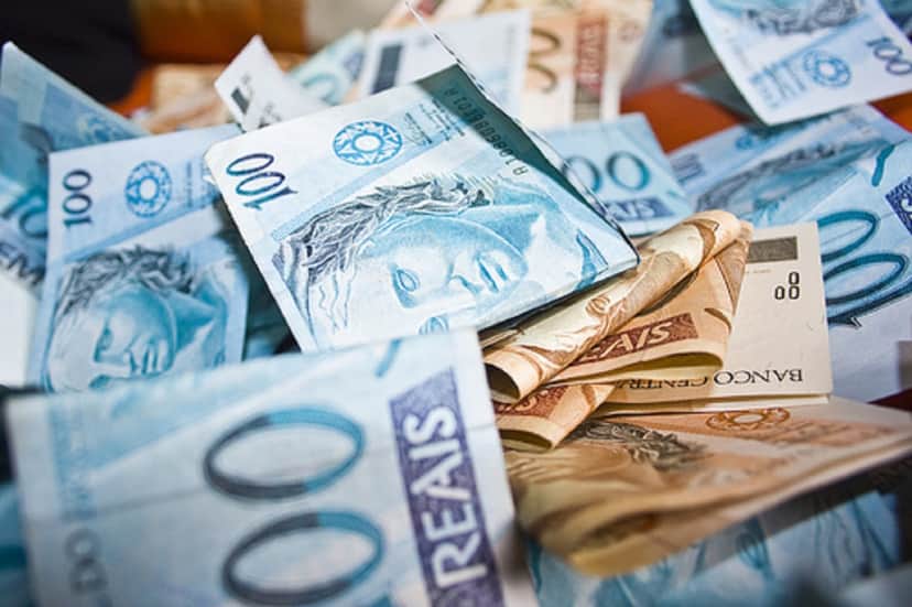 PIS/PASEP pode aumentar com o possível aumento no salário mínimo (Foto Reprodução/Internet) PIS/PASEP pode aumentar com o possível aumento no salário mínimo (Foto Reprodução/Internet)