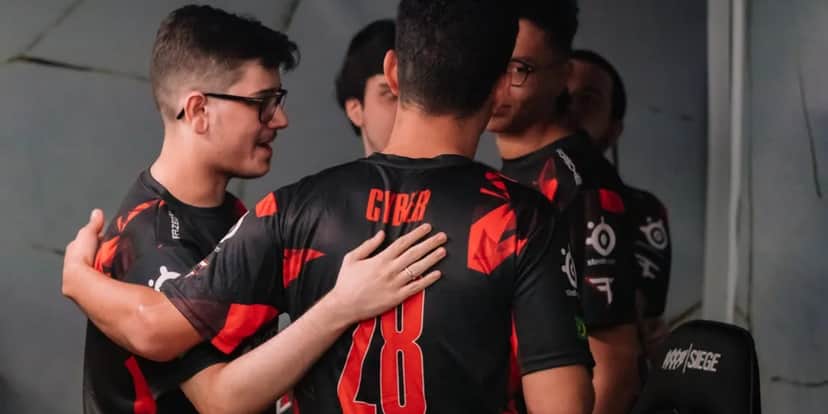 A FaZe Clan conta com um time de brasileiros no Rainbow Six Siege (Foto: Saymon Sampaio/Rainbow Six Esports Brasil)