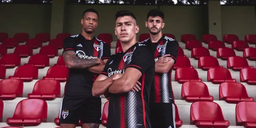 São Paulo usou Adidas até 2023 (Reprodução: Internet) São Paulo usou Adidas até 2023 (Reprodução: Internet)