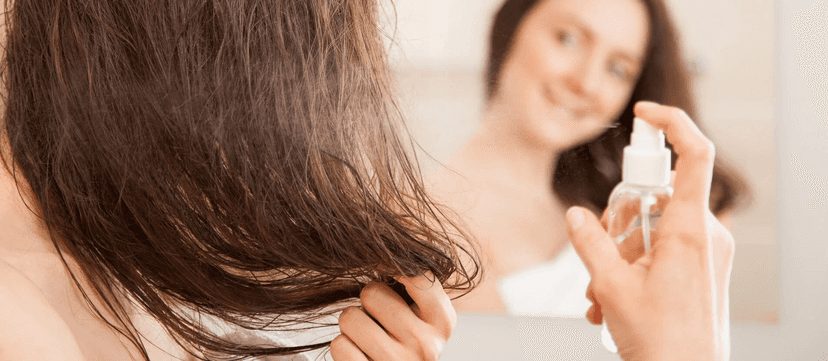 Para aplicar a misturinha no cabelo faça uso de um borrifador (Foto Reprodução/Internet) Para aplicar a misturinha no cabelo faça uso de um borrifador (Foto Reprodução/Internet)