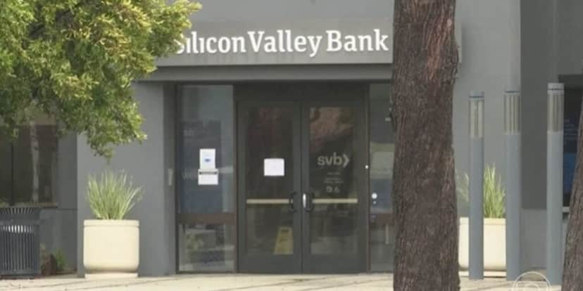 Silicon Valley Bank foi um dos primeiros a fechar em 2023, no Estados Unidos (Reprodução: Globo) Silicon Valley Bank foi um dos primeiros a fechar em 2023, no Estados Unidos (Reprodução: Globo)