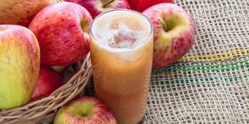 Suco de maça com cascas de maracujá (Foto: Reprodução/ Internet) Suco de maça com cascas de maracujá (Foto: Reprodução/ Internet)