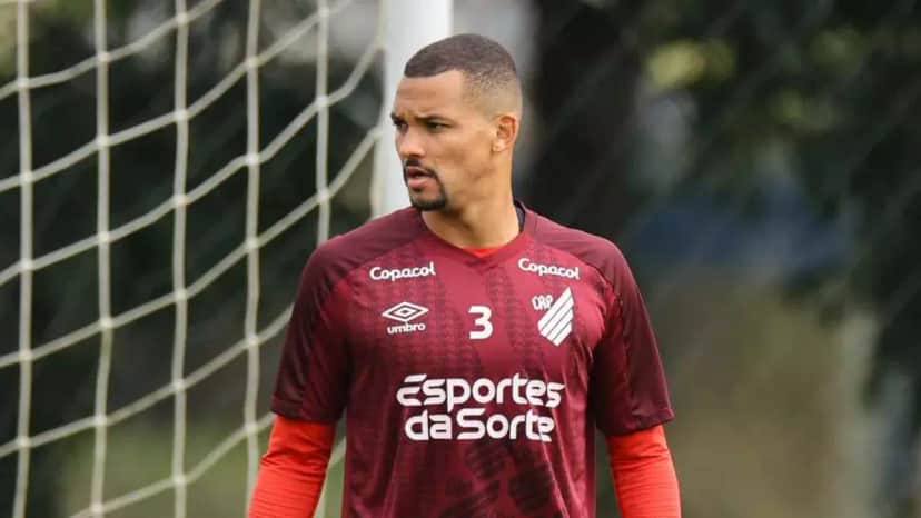 Zé Ivaldo é o novo reforço do Cruzeiro para 2024 (Foto: Reprodução/ Internet) Zé Ivaldo é o novo reforço do Cruzeiro para 2024 (Foto: Reprodução/ Internet)
