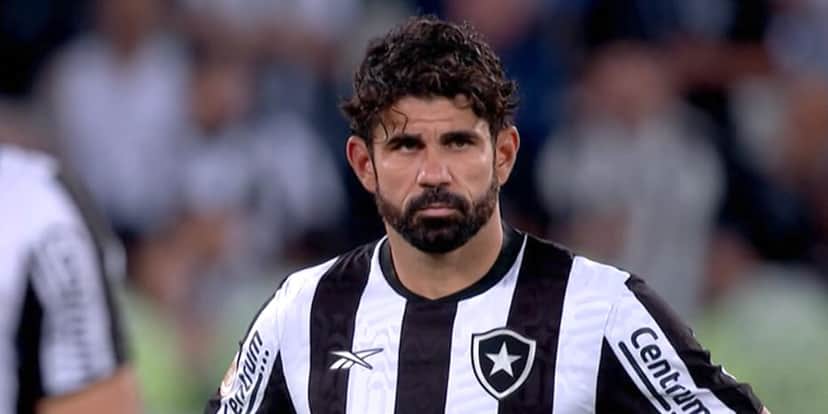 Retorno TRIUNFAL de atacante e reforço milionário: Renato arma 2 viradas no Grêmio para aniquilar o Inter - Foto | Reprodução: Internet Retorno TRIUNFAL de atacante e reforço milionário: Renato arma 2 viradas no Grêmio para aniquilar o Inter - Foto | Reprodução: Internet