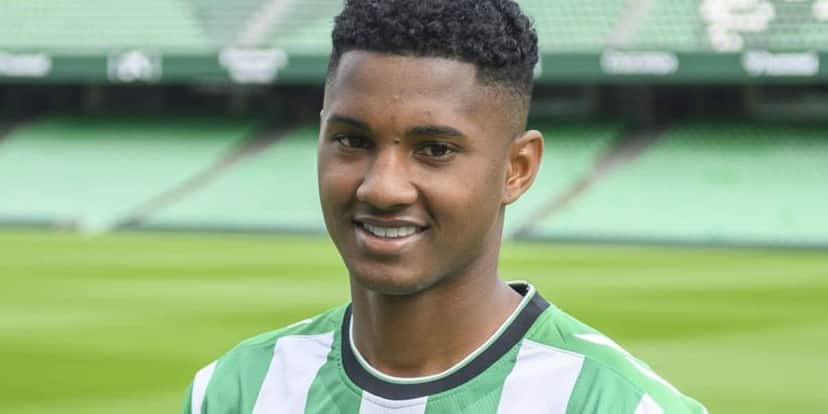 37 milhões e palavra final de Casares: Carpini escolhe sucessor de C. Paulista direto da Europa para o São Paulo - Foto | Reprodução: Internet 37 milhões e palavra final de Casares: Carpini escolhe sucessor de C. Paulista direto da Europa para o São Paulo - Foto | Reprodução: Internet