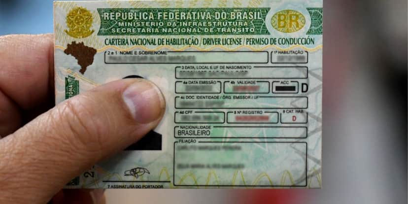 Foto de CNH - Reprodução Internet Foto de CNH - Reprodução Internet