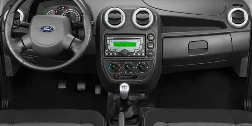 Interior do Ford Ka (Foto: Reprodução/ Internet) Interior do Ford Ka (Foto: Reprodução/ Internet)